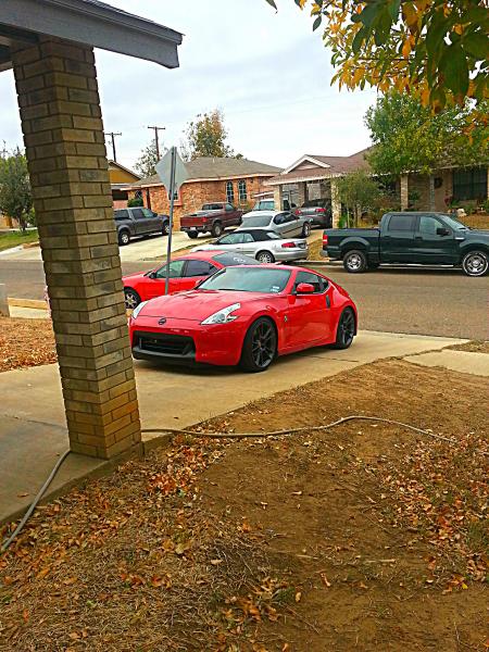 red front left 370z