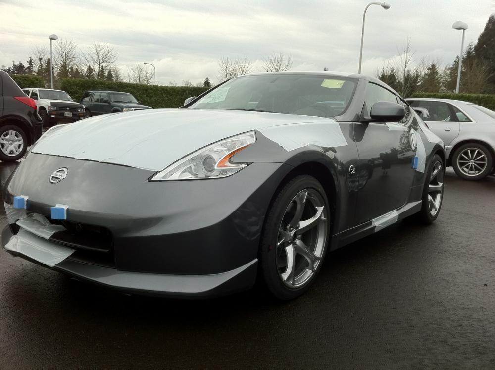 Nissan 370z gun metallic #9