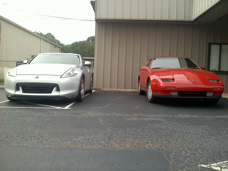 My 2009 370z vs Dad's 1989 300zx