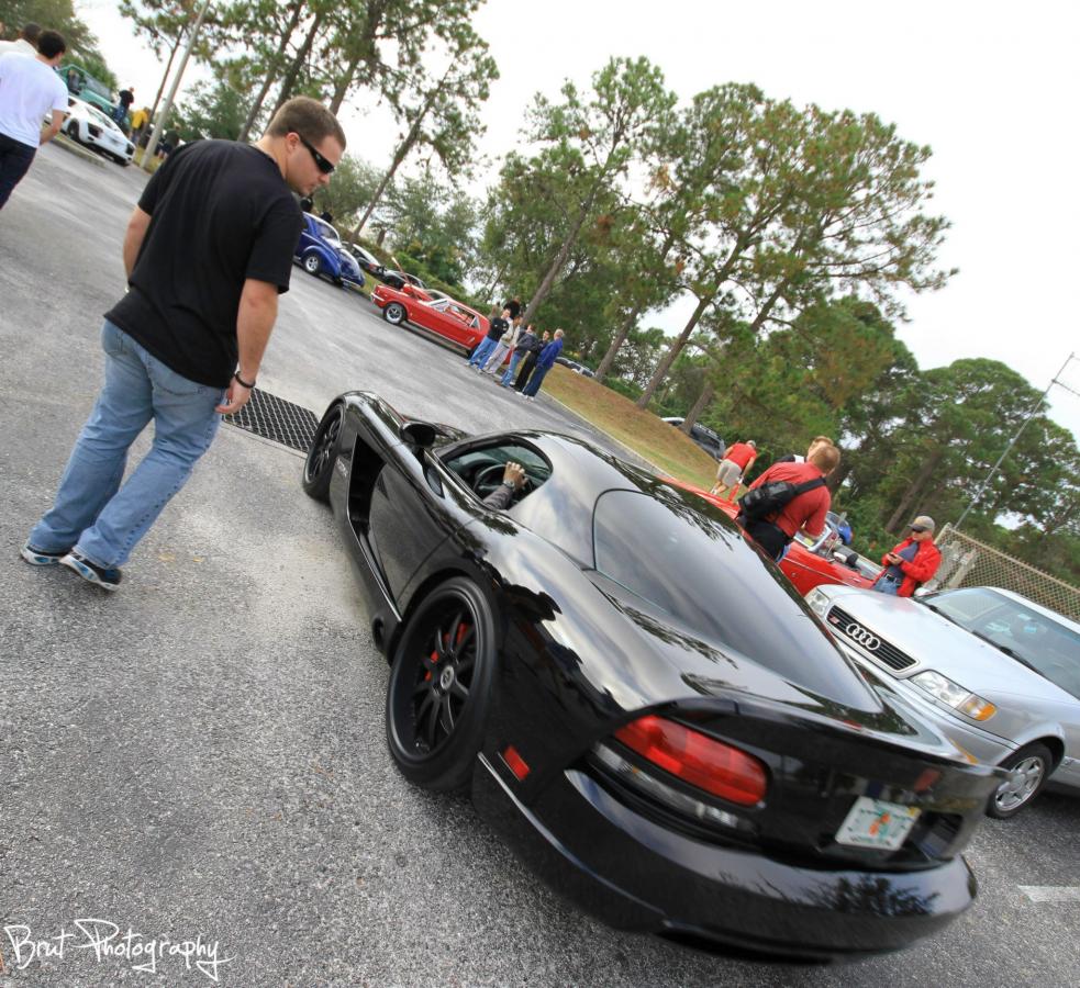 DuPont Cars & Coffee