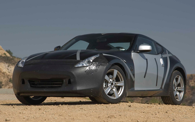 Nissan 370z front three quarter pic