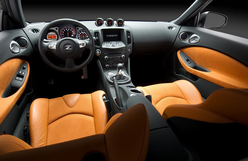 2009 370Z Interior