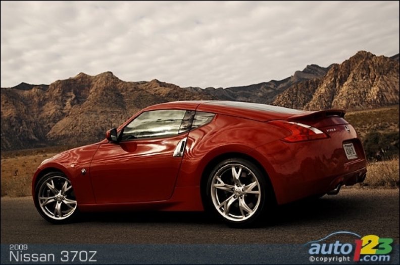 103500 2009 nissan 370z 001