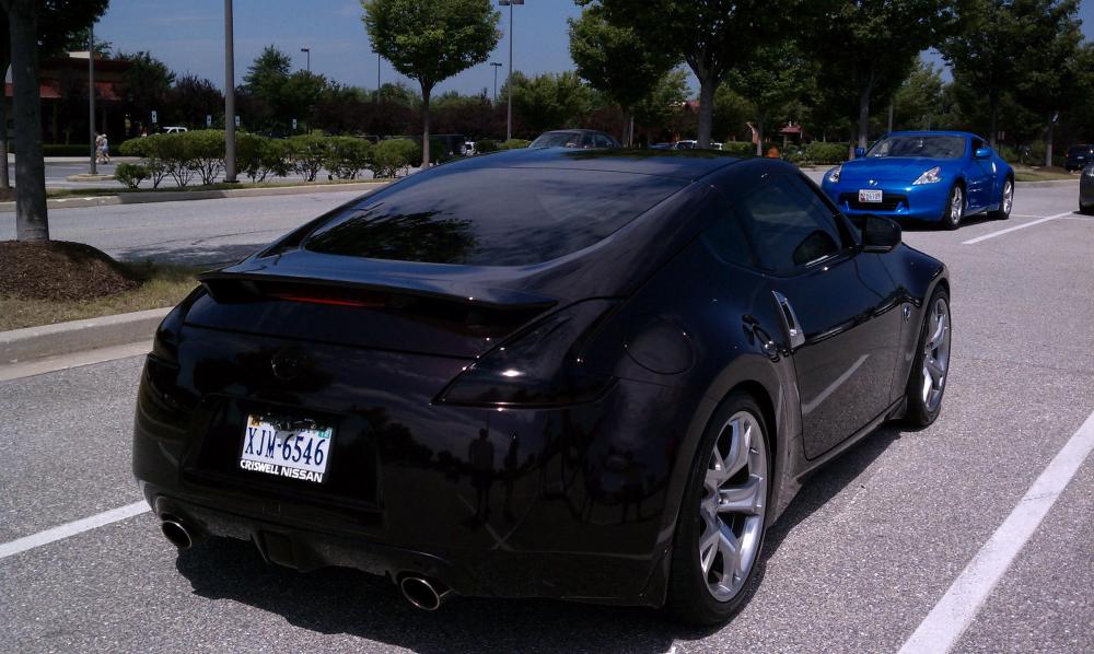 Nissan 370z black cherry paint code
