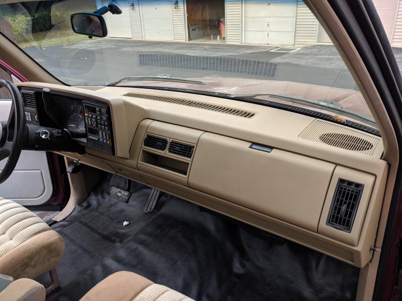 Restored the dashboard and added factory bucket seats