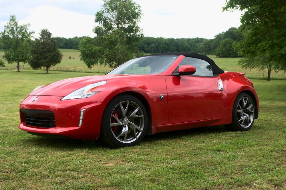 370Z at B2Mom and Dad's Meet & Eat in Tennessee. May 2014