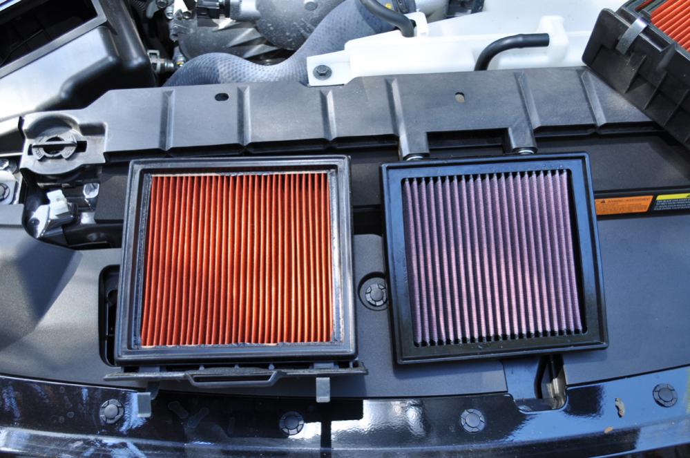 Side by side comparison of stock Nissan filter & K&N.  The K&N Gasket is slightly thicker than stock but will fit. Don't worry about which direction the louvers face, it only fits one way unless you really force it.