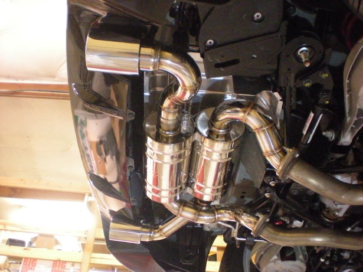 Side view of the Meisterschaft muffler