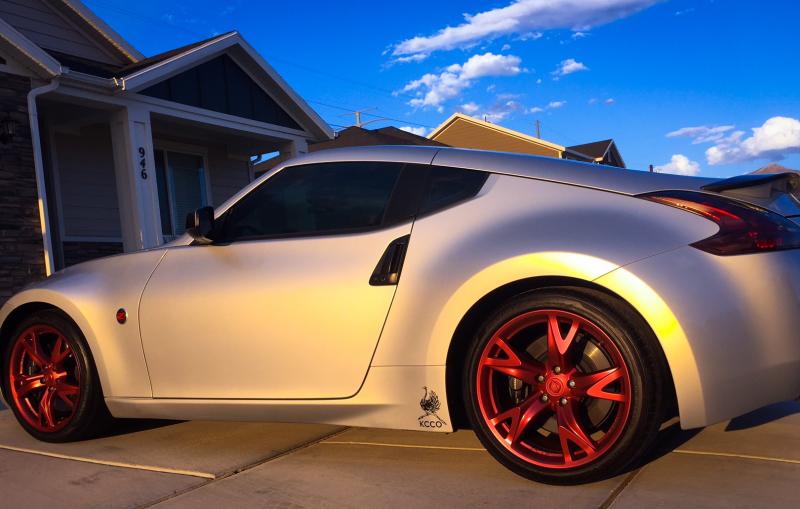 wheels red