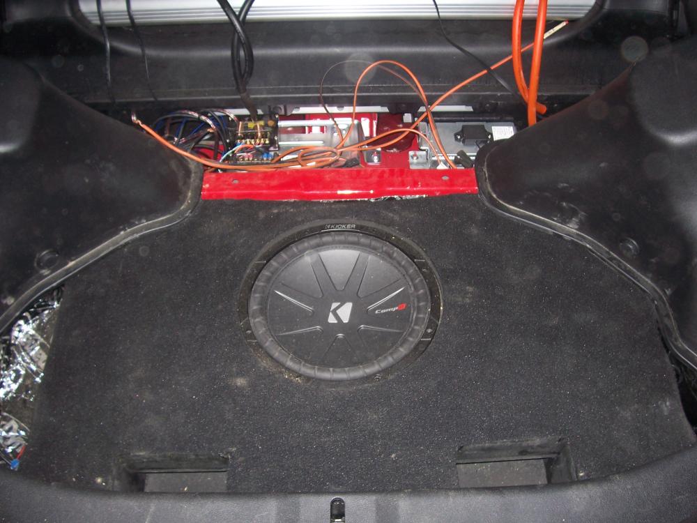 Kicker sub ported enclosure finished.