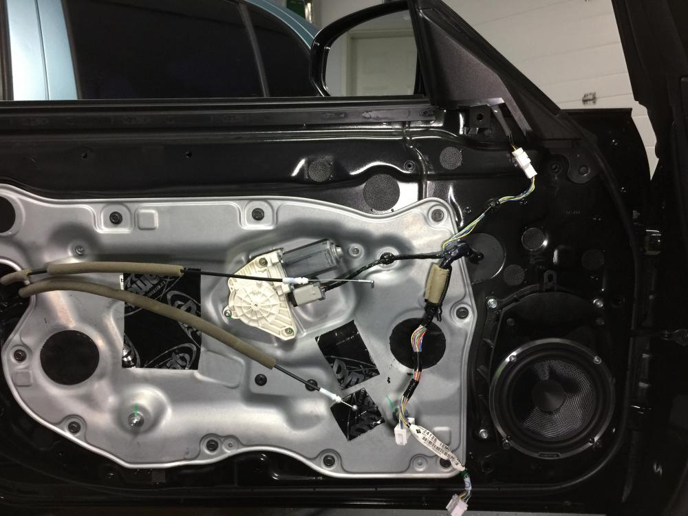 Drivers Side Mid Installed