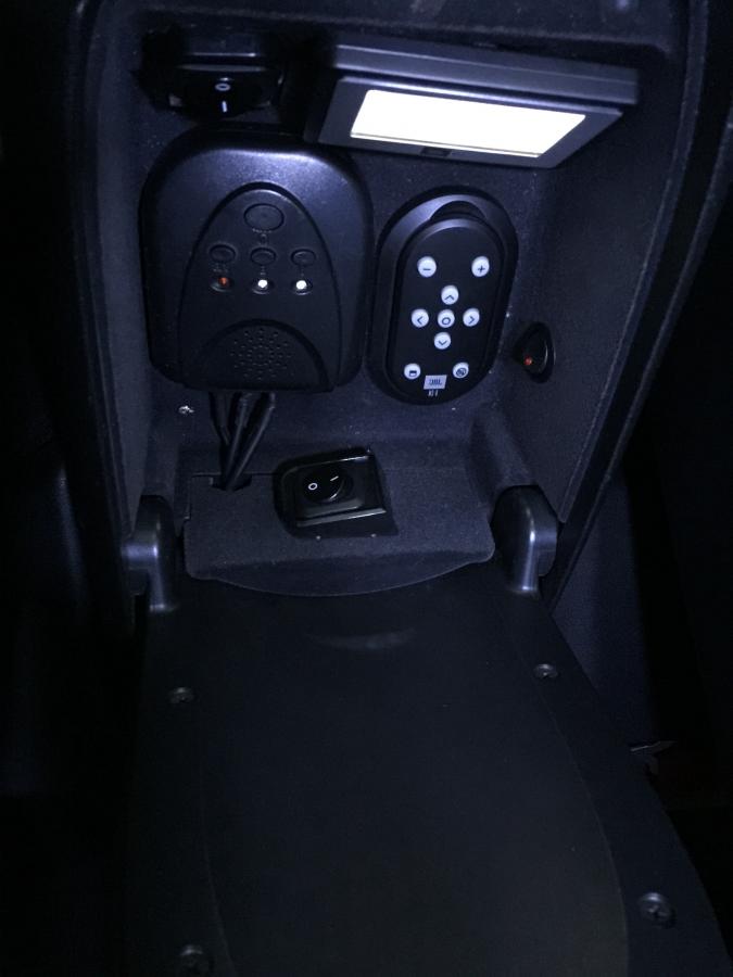 Controls in Armrest 1