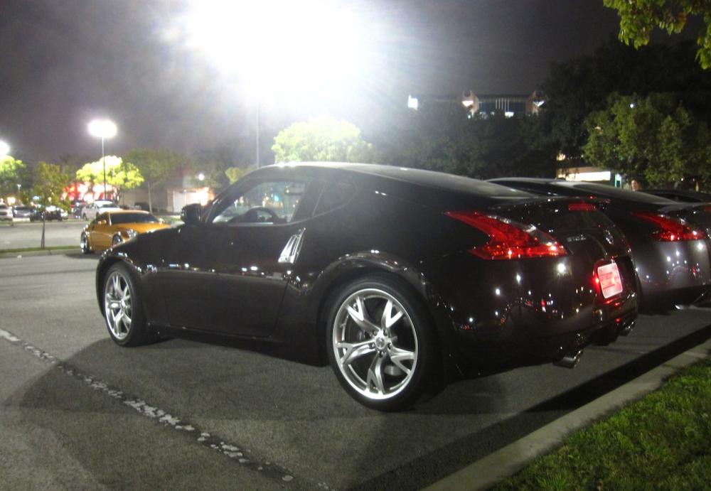 Diablo's 370z - 2010|Black Cherry|6MT|Base|Sport Pkg 
370z meet Feb. 2011. Photo by Waizzz