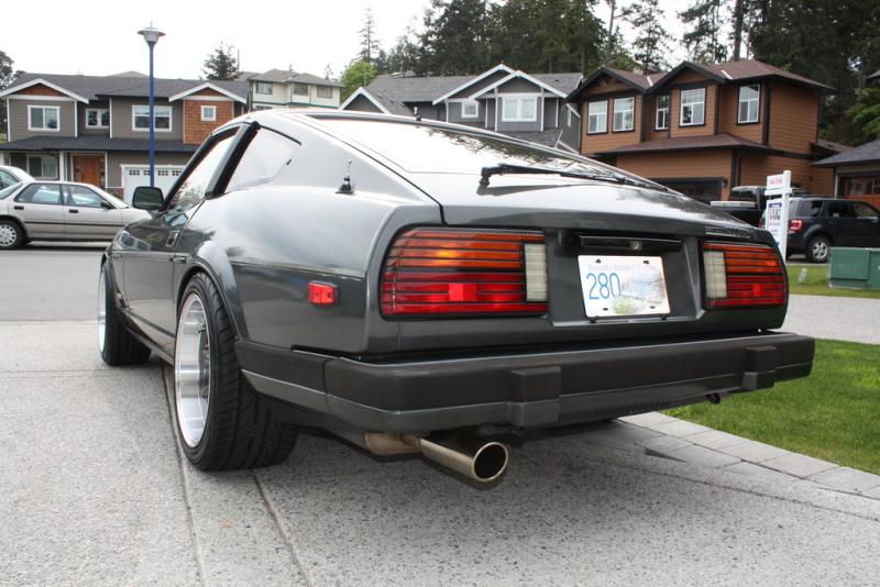 Rear tire fitment