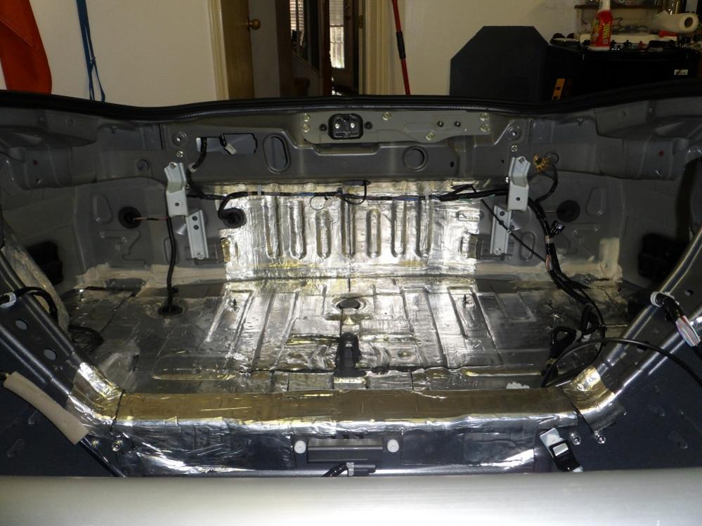 GT Mat Onyx butyl product - final result passenger rear facing hatch view