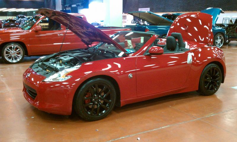 1st show with new Z, and freshly powder coated rims at the Corpus Christi Heat Wave Car Show. Took 1st Place!