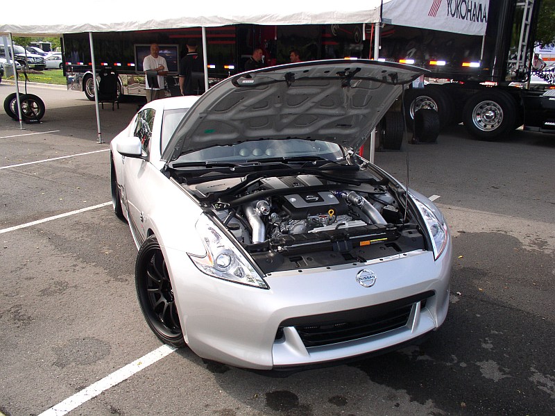 HKS Twin Turbo 370Z