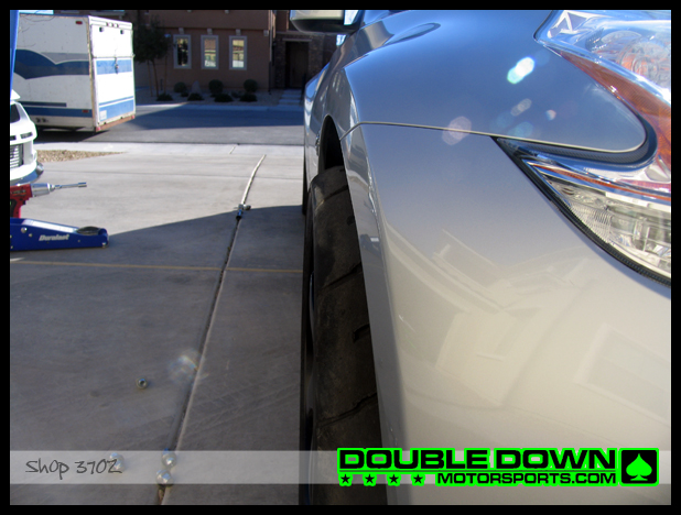 Test Fitment:  Axis Reverb wheels/tires off of the DoubleDownMotorsports.com Time Attack 350Z.

18" x 9.5" +27 front with 295/30/18 Toyo R888
18" x 10.5" +35 front with 315/30/18 Toyo R888