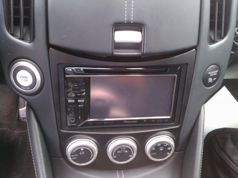 New Pioneer Indash, integration with Bose amp, and sub wiring.