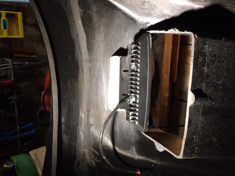 DRL mounting in side vent