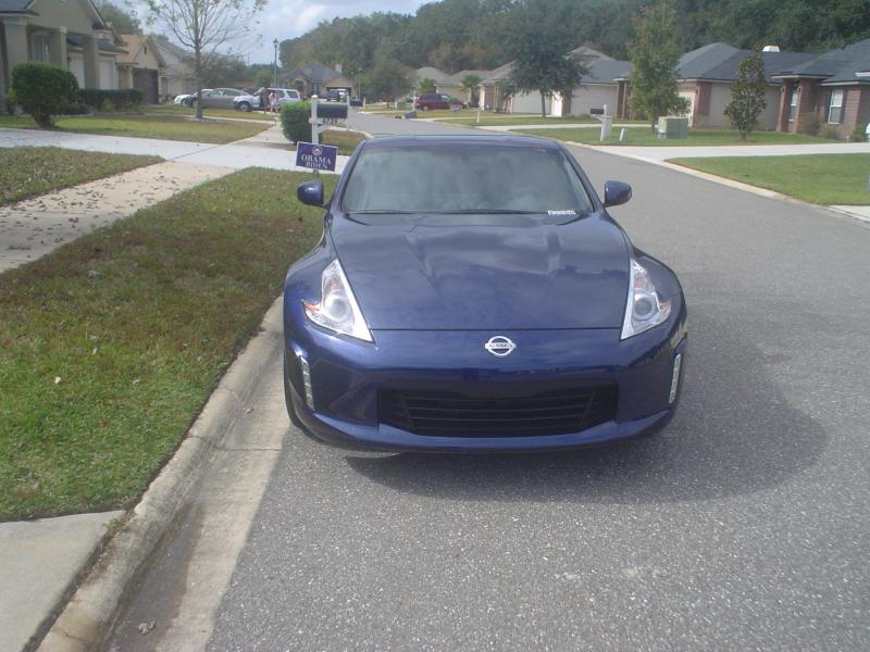 I like how Nissan went with the 350Z front end look adding daylight LEDs.