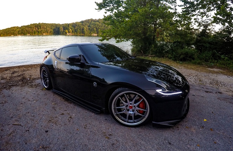 Headlights retrofitted with RGB demon eyes, 3" and 18" XSB LED strips, and STI clear lenses from TRS. 

Akebono brake kit upgrade with slotted rotors, PosiQuiet pads and braided steel SS lines from Z1 Motorsports.

Carbon fiber side blades from Fly1 Motorsports