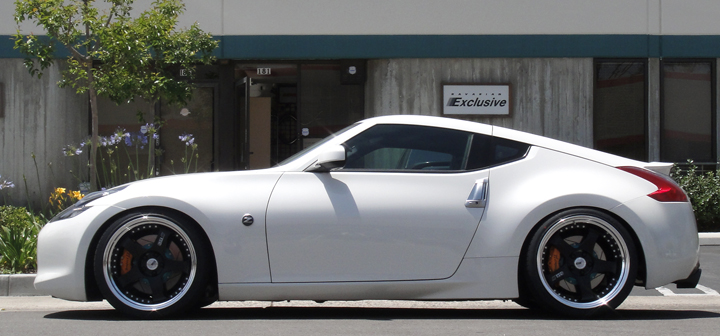 the fronts sit flush the rears hellaflush to a bit poke hellaflush 240z