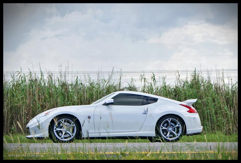 Poster of 370Z NISMO 370 Z34 Left Front Silver HD Sports Car Print