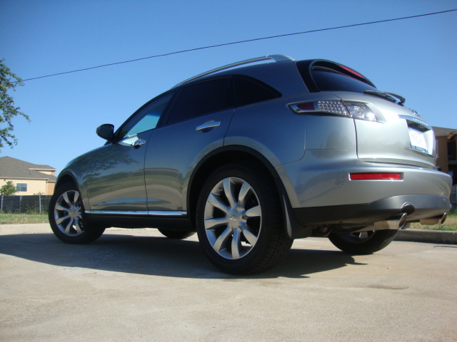 Wife 2008 FX35 Sport Package, traded for the '12 G37 Coupe.