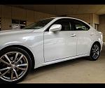 Lexus IS 250 - Side Front