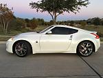 14 370Z, Pearl White, Touring with Sports, Premium and Navigation Packages