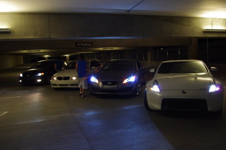 genesis coupe 2.0T, mazdaspeed3, bmw 335i, 370z
headlights on @ lynnwood parking garage