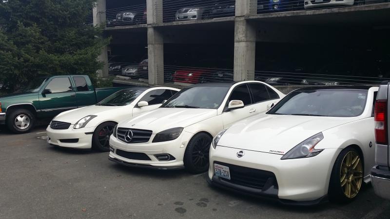 nissan 370z, brabus mercedes c350, infiniti g35
@ UWB school campus