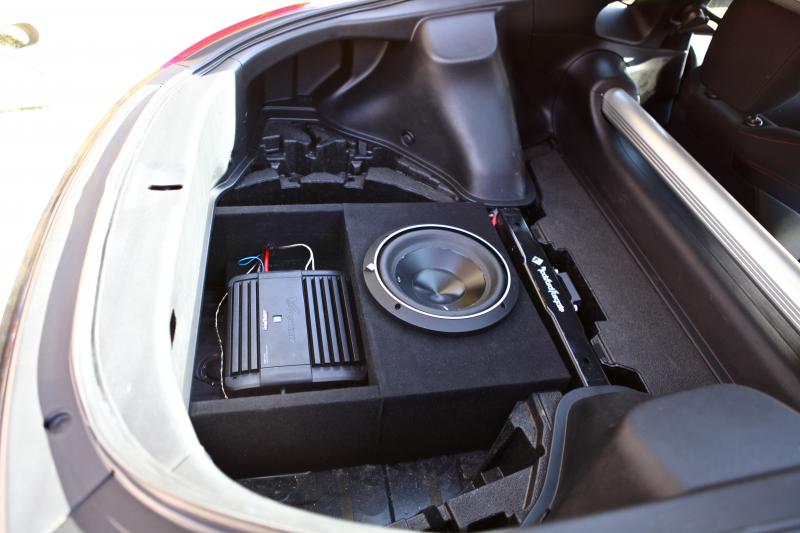 370z bose subwoofer