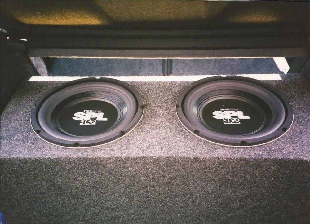 Soundstream SPL DVC 12" subs