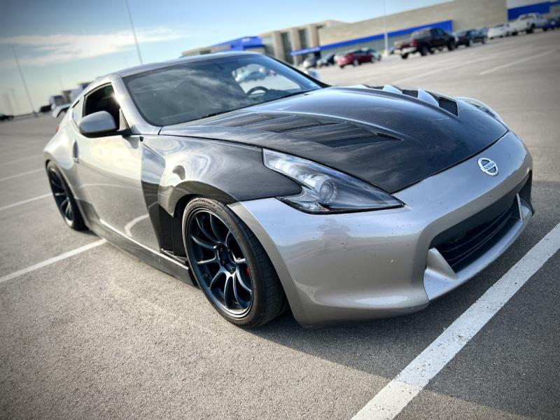 370z