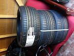 Selling 3 new oe tires 245/40R19