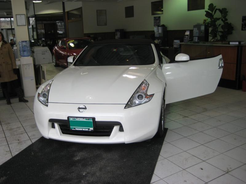 Z in Nissan showroom.