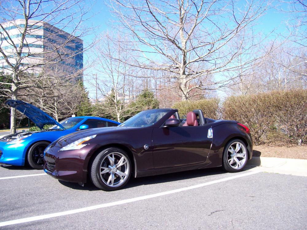 Mike's roadster again with Tony's MB in the back.