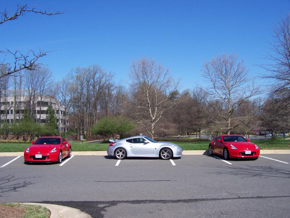 Steve's Red 370Z, Omar's NISMO and Ross' RED 370Z. Nice!